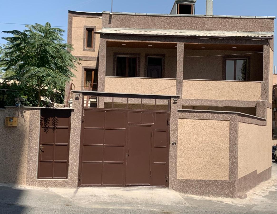 Apartamento Kond Apart House Ereván Exterior foto