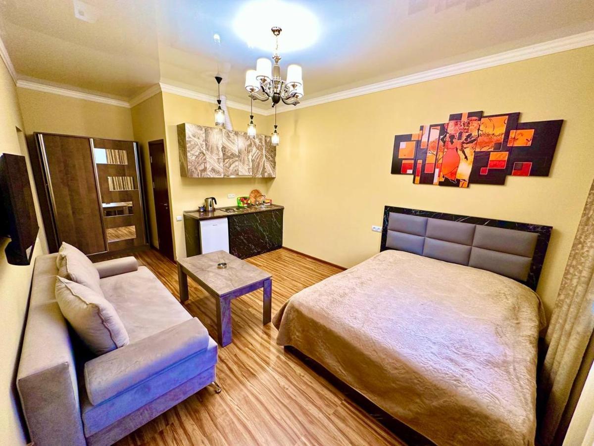 Apartamento Kond Apart House Ereván Exterior foto